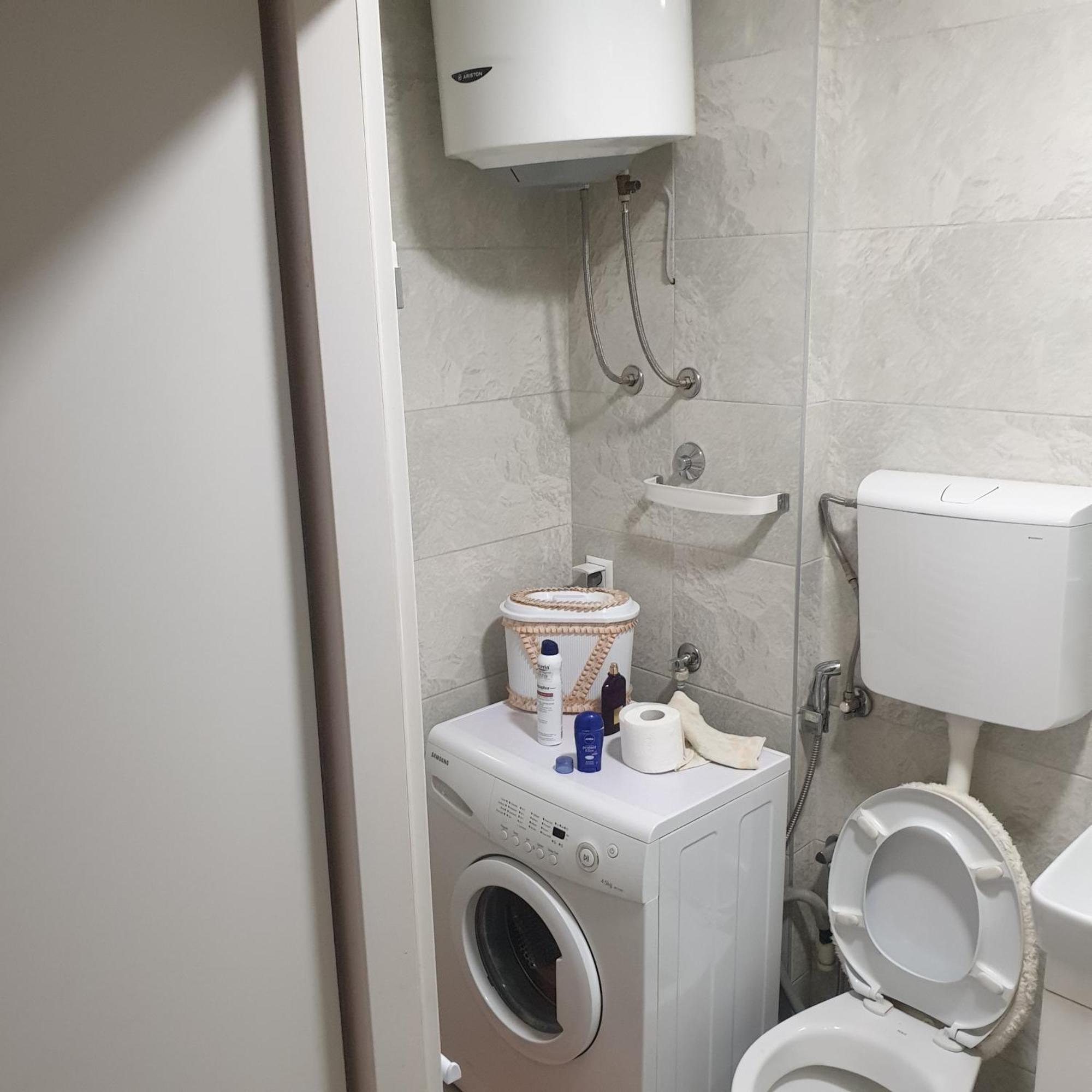 Apartment Zgrada